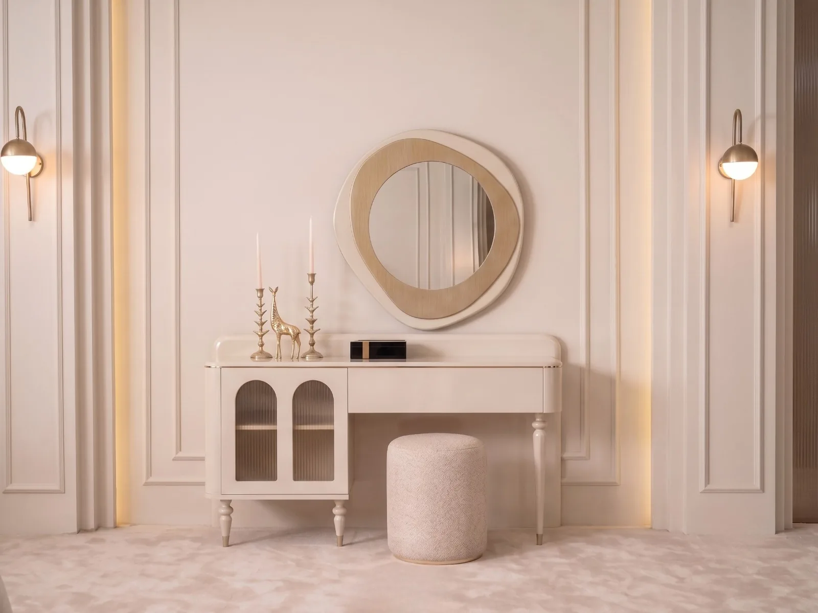 Granada Chest of Drawers and Dressing Table