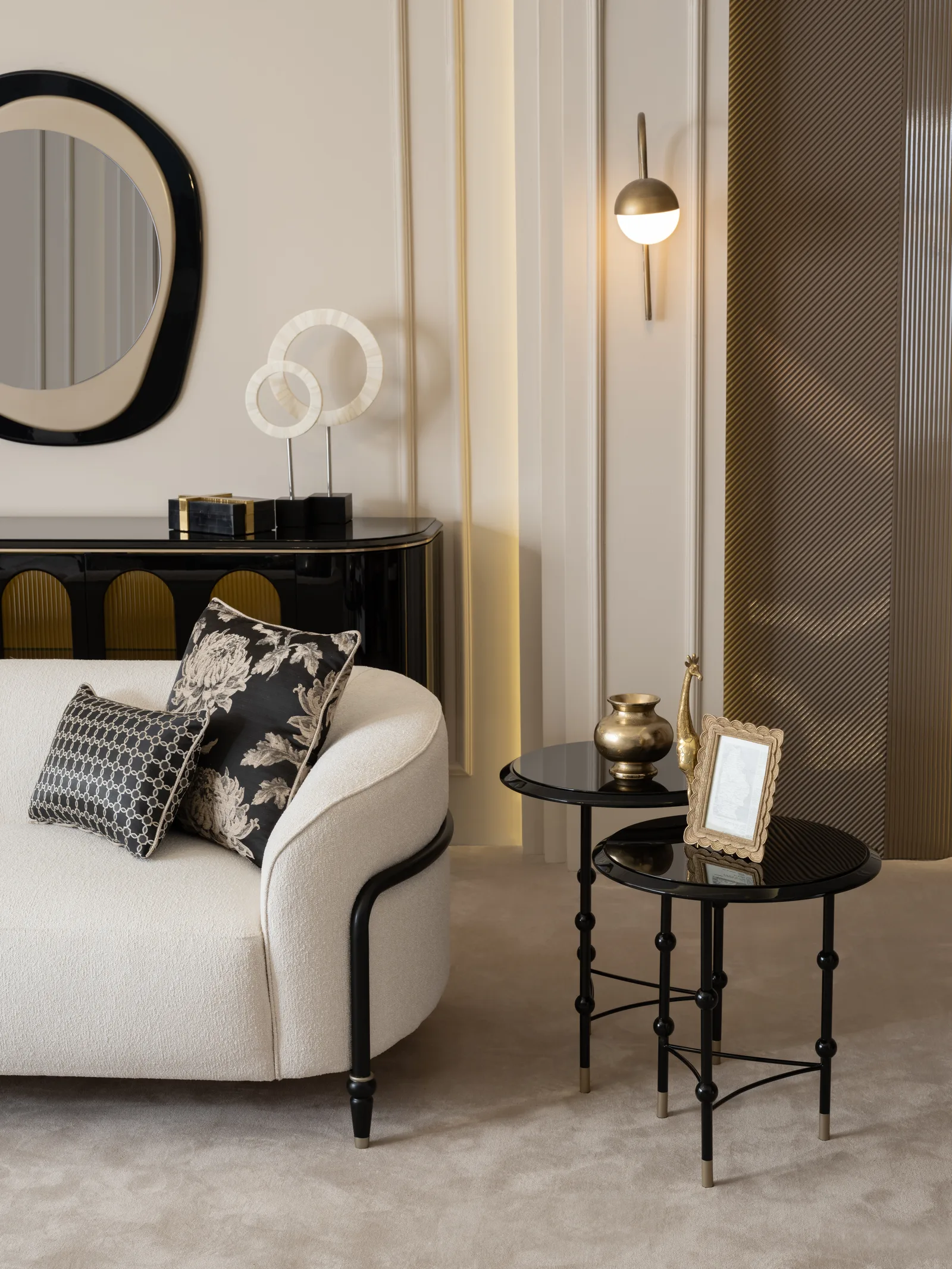 Granada Nesting Tables