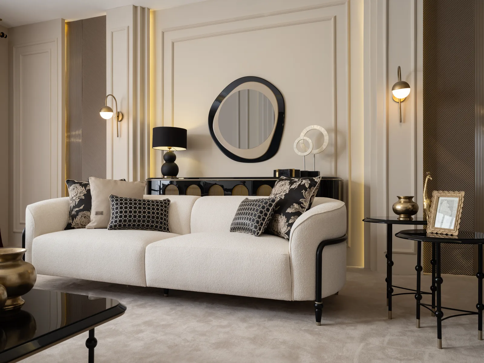 Granada Sofa