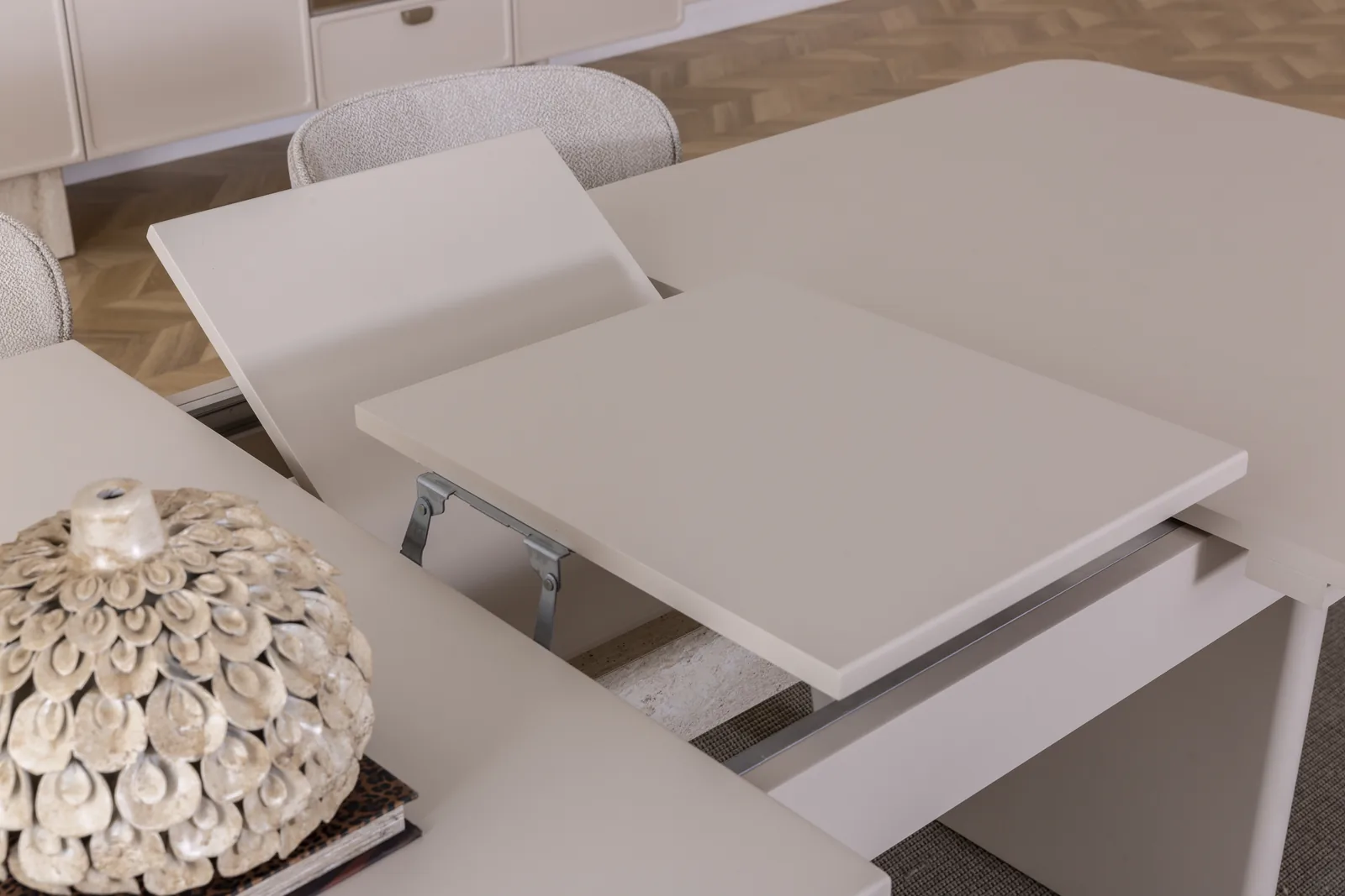 Grande Extending Dining Table - 3