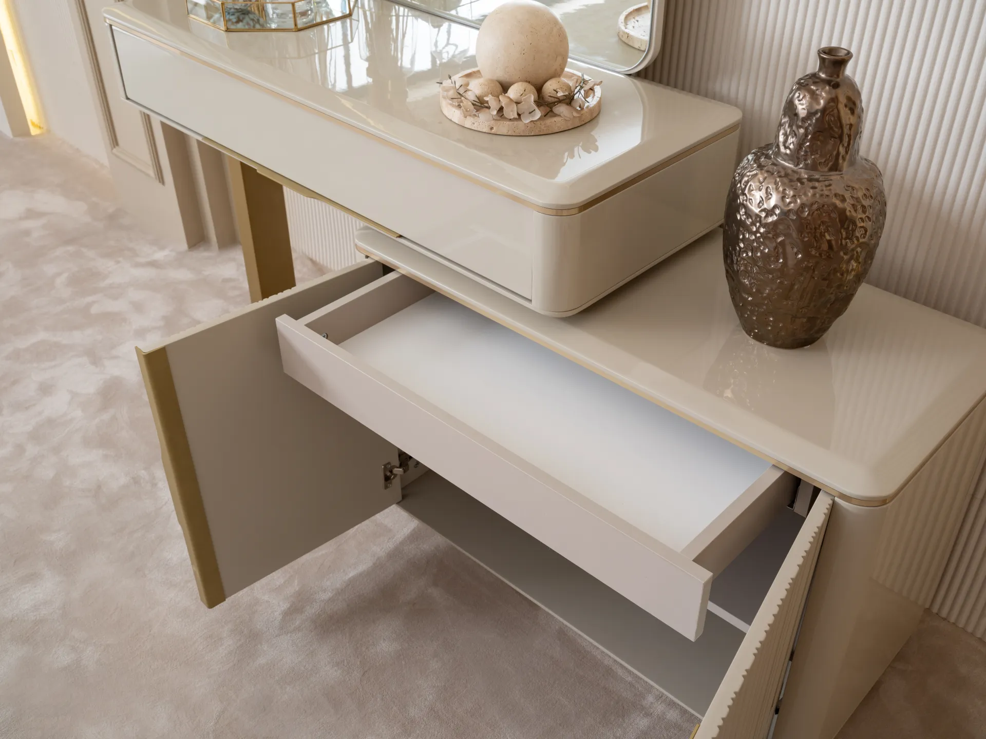 Massimo Chest of Drawers and Dressing Table