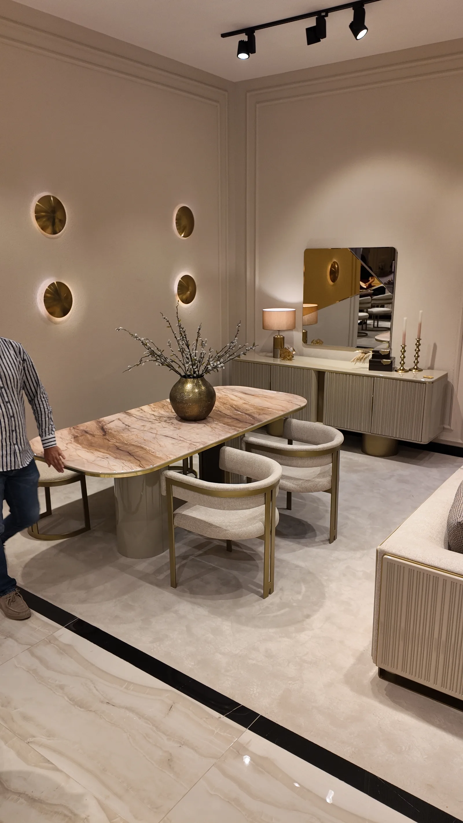 Massimo Dining Table - 3