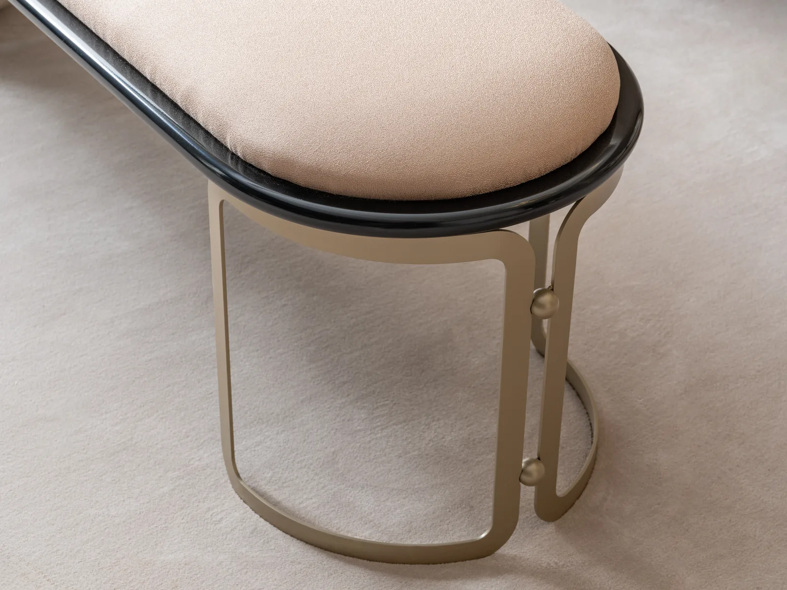 Nobel Dining Chair