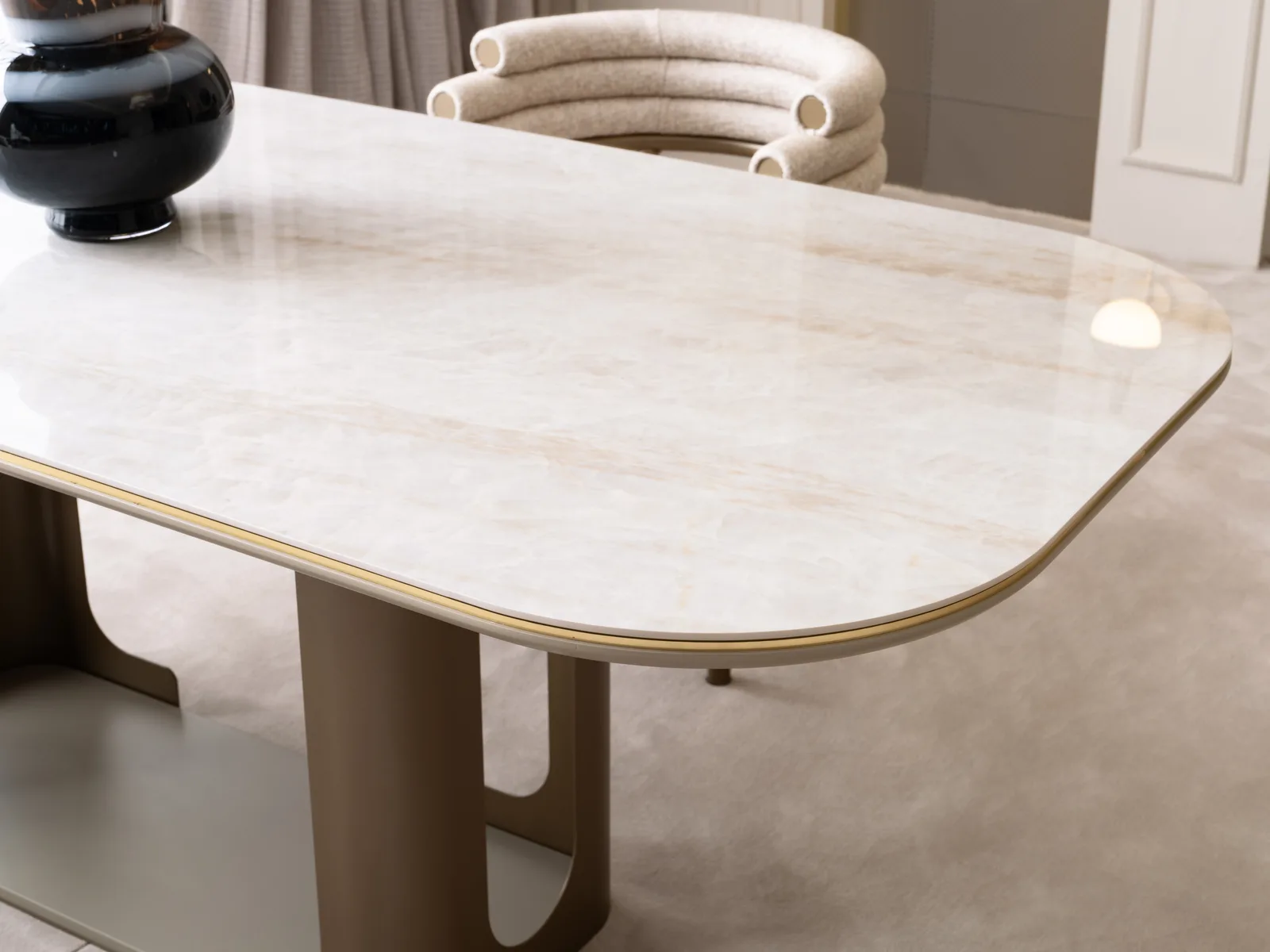 Opera Dining Table - 4