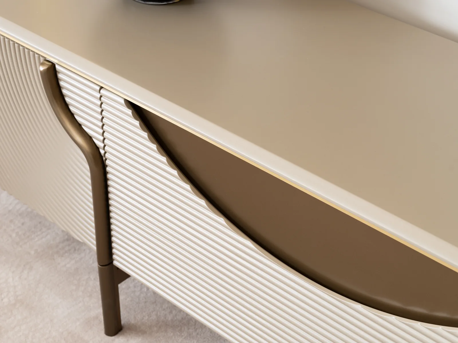 Opera TV Unit - 3