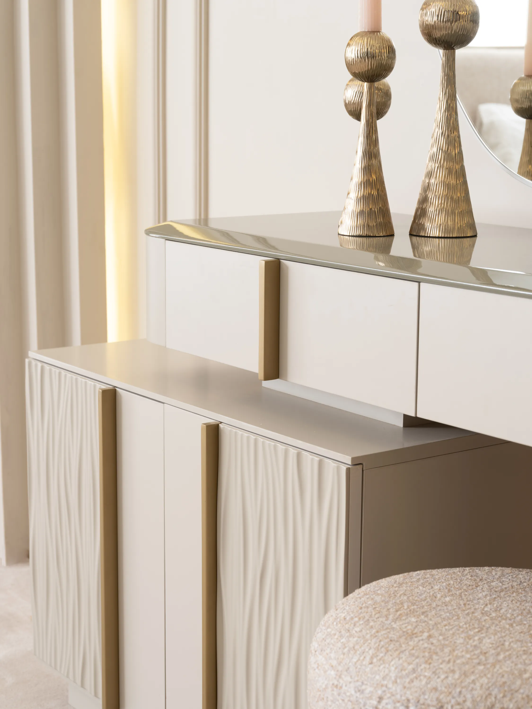 Velora Chest of Drawers and Dressing Table