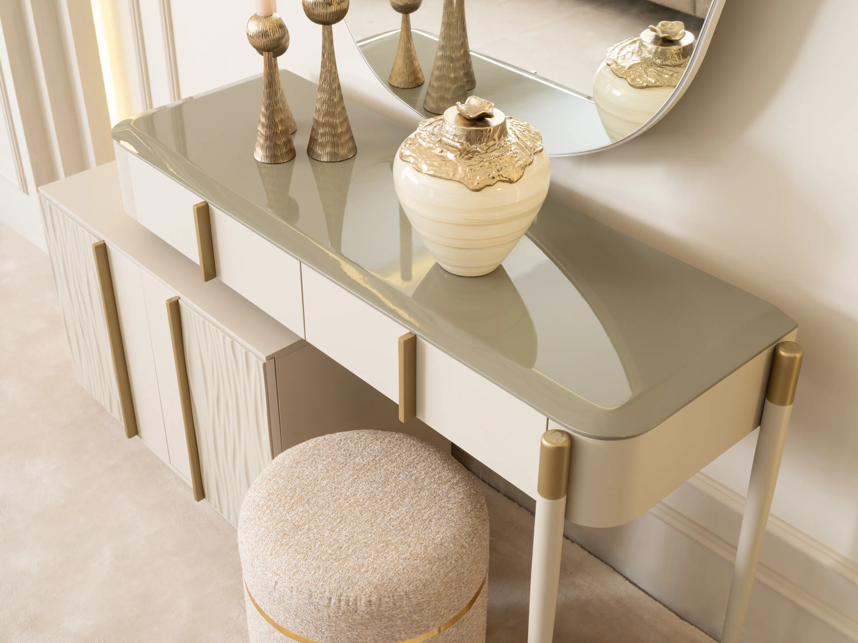 Velora Chest of Drawers and Dressing Table